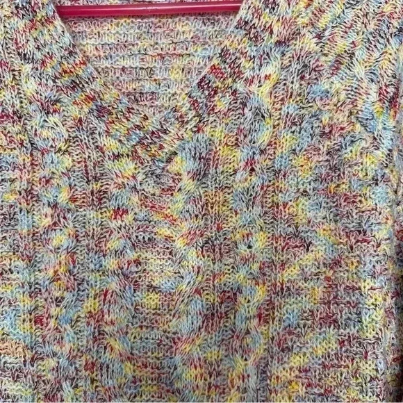 Time And True Cable  Knit Sweater V-Neck White/Multicoloured Size Large - Picture 6 of 16